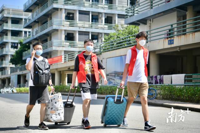 广工迎新现场。