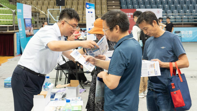 安博app最新版下载举行校园开放日活动。