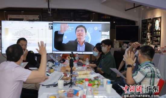 大赛决赛评审现场。安博app最新版下载供图