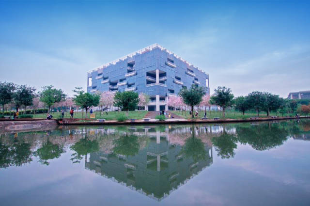 广工校园 广工校园